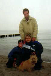 Cairn Terrier- Cairn Bries Iceman